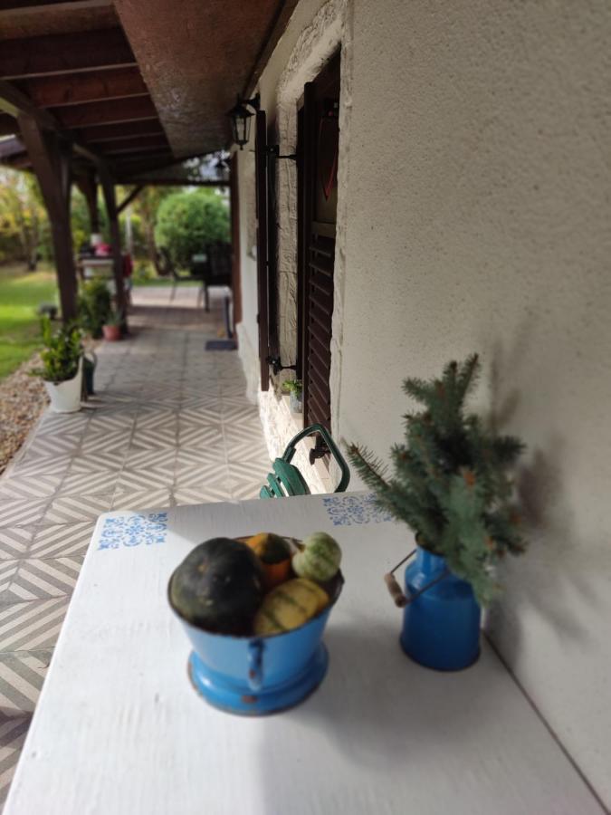 Lovely Cottage Home Velence Esterno foto