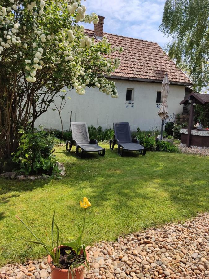 Lovely Cottage Home Velence Esterno foto
