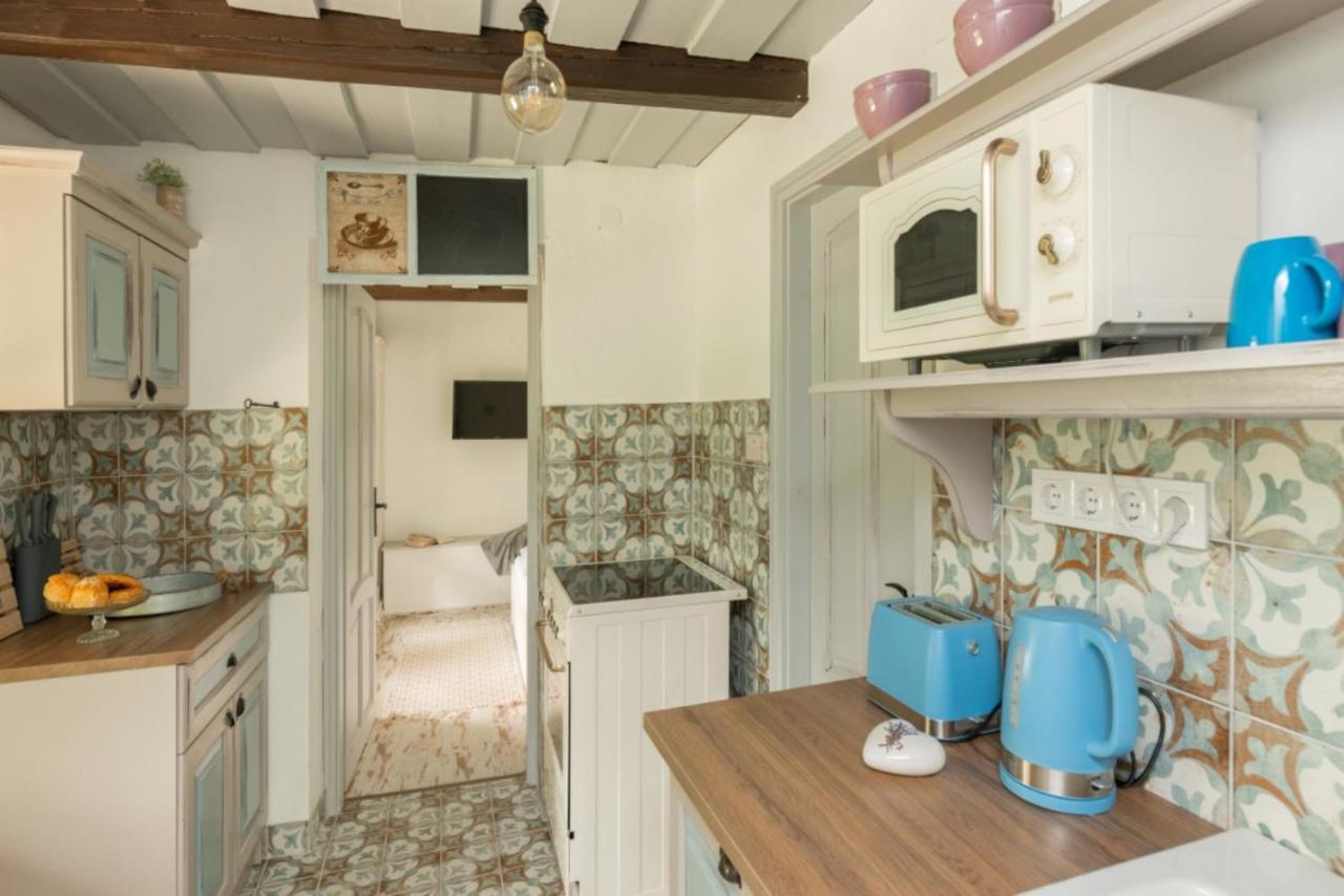 Lovely Cottage Home Velence Esterno foto