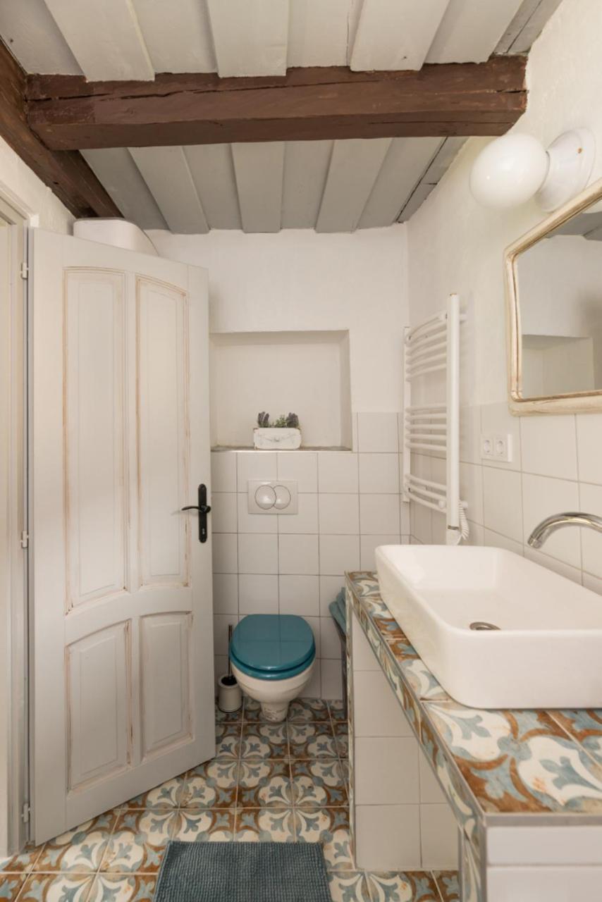 Lovely Cottage Home Velence Esterno foto
